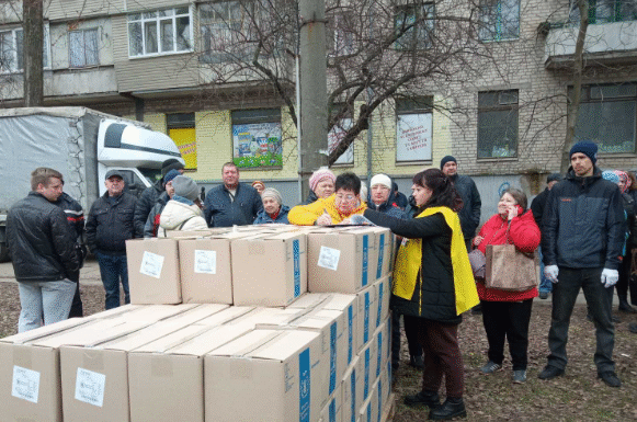 Гуманитарная помощь в Запорожье 2026: полный список фондов и реально помогающих организаций